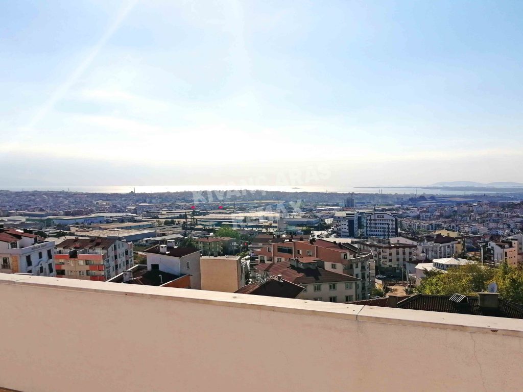 Gebze Köşklü çeşme satılık dublex 250 m2 Deniz manzaralı