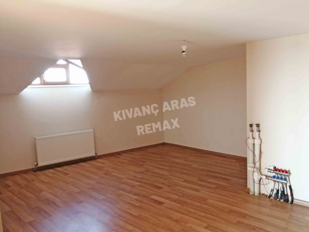 Gebze Köşklü çeşme satılık dublex 250 m2 Deniz manzaralı