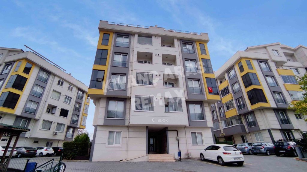 Darıca Bağlarbaşı site içinde 2+1 Satılık Daire